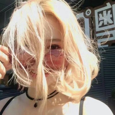 武井咲（饰 神谷熏） - 体育精华回放在线观看 - 小程序追剧